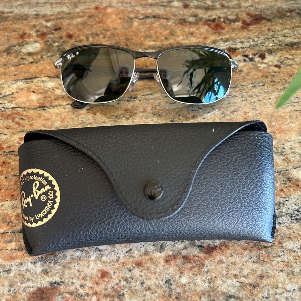 New Rayban - Picture 2 of 4